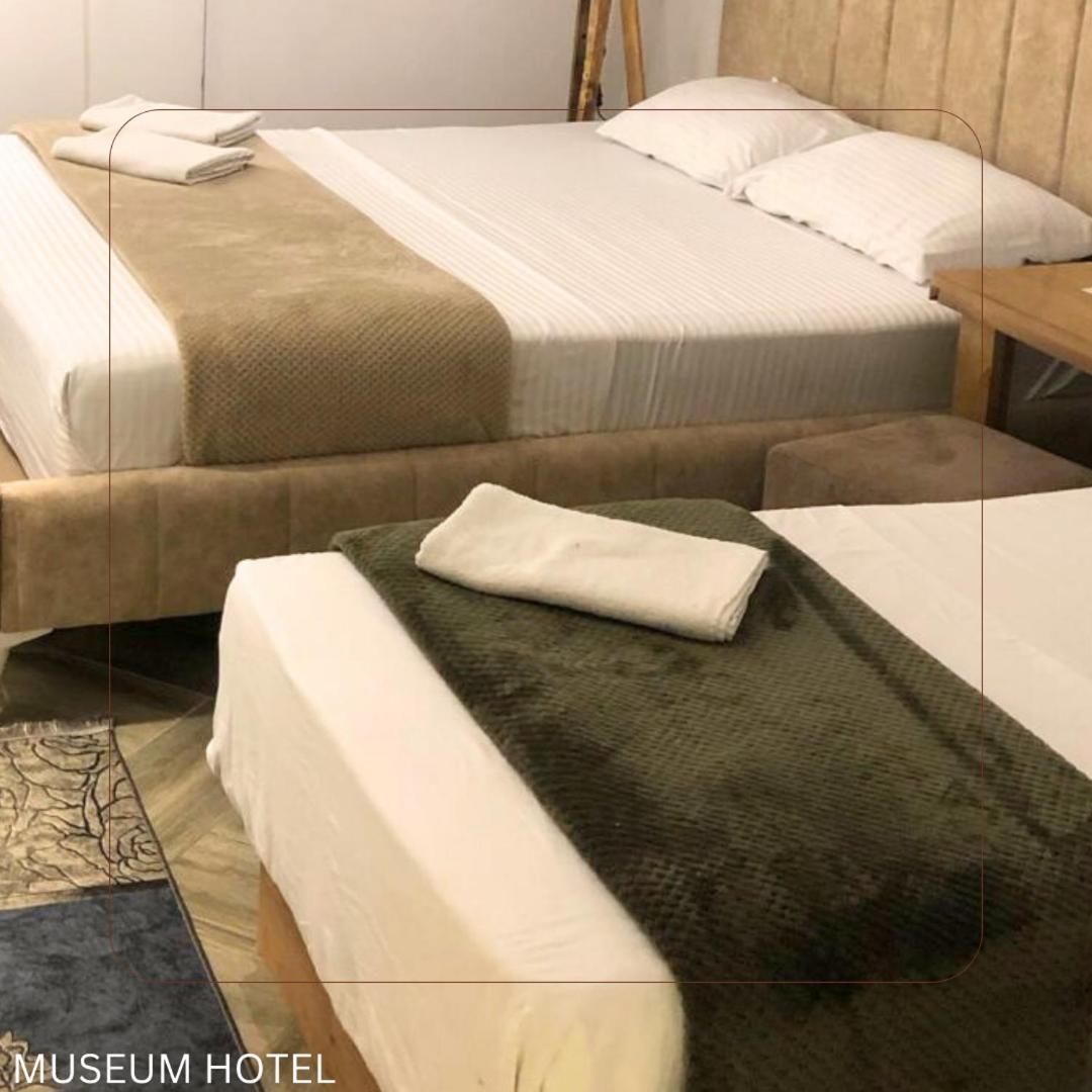 Museum Hotel Pristina Rum bild
